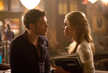 Кадры сериала Древние 2013 года